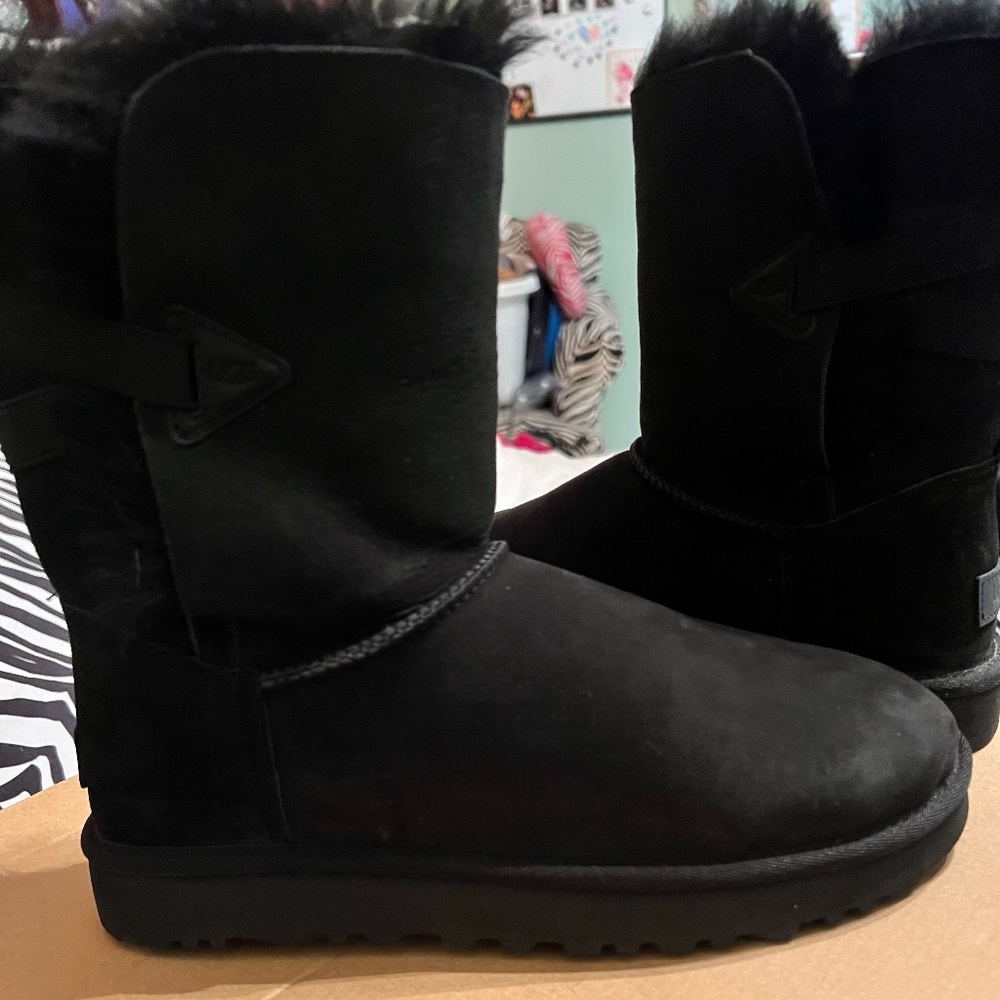 Uggs size 9